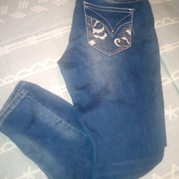 Hydraulic jeans - Picture 1 of 2